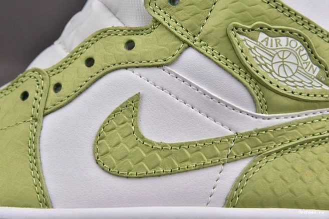 Mid DV2959-113 Jordan 1 Python (W) Green  1125